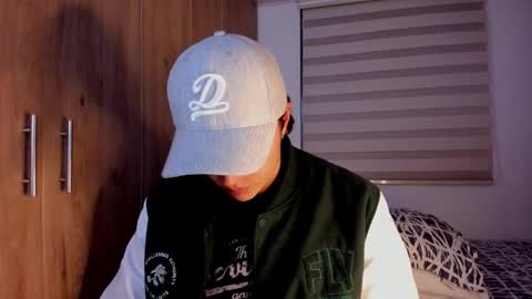 Snapshot of mastrangelo_x chatting on February 16, 2026, 4:52 am mastrangelo_x online show from February 16, 2026, 4:52 am