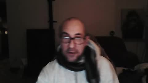 Snapshot of mat11efou chatting on December 31, 2024, 4:25 pm mat11efou online show from December 31, 2024, 4:25 pm