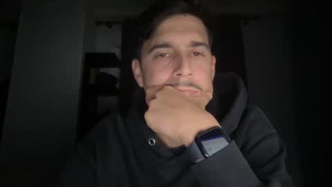 Aaron online show from December 18, 2025, 5:19 pm