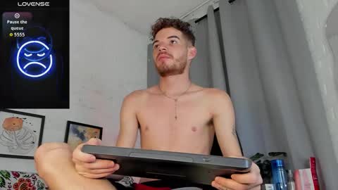 MATEO HUNTER online show from December 16, 2025, 3:22 am