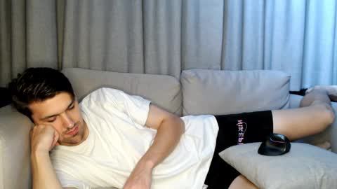Snapshot of mateo_zeus chatting on December 4, 2024, 5:16 am mateo_zeus online show from December 4, 2024, 5:16 am