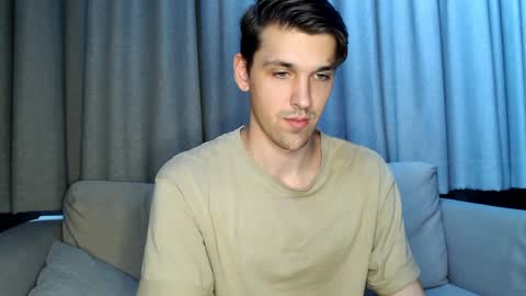 Snapshot of mateo_zeus chatting on December 9, 2024, 5:40 am mateo_zeus online show from December 9, 2024, 5:40 am