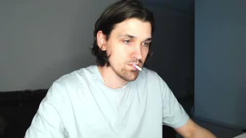 mateo_zeus online show from May 7, 2026, 8:52 am