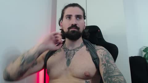 mateohalifa online show from October 12, 2025, 4:28 pm