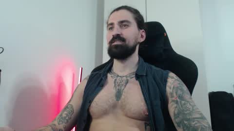 mateohalifa online show from December 4, 2025, 2:15 pm