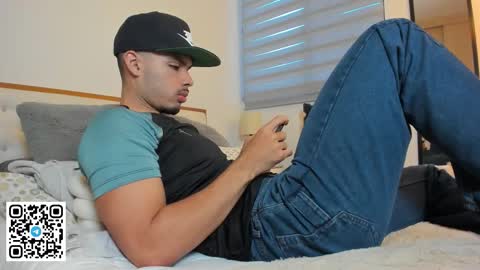 Matt online show from November 25, 2025, 9:48 pm