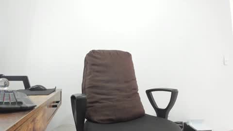 Matheus     online show from February 6, 2025, 3:52 pm