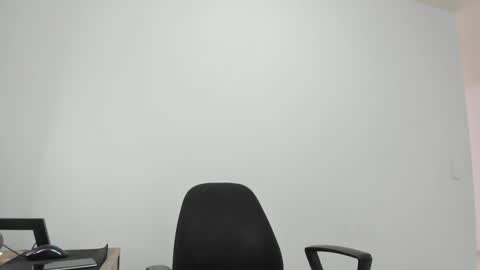 Matheus     online show from February 7, 2025, 8:53 pm