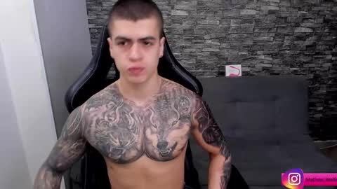 Mathew Independent model online show from October 5, 2025, 8:07 pm