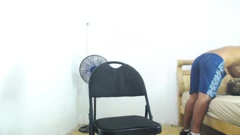 mathews__ online show from December 15, 2025, 2:49 am