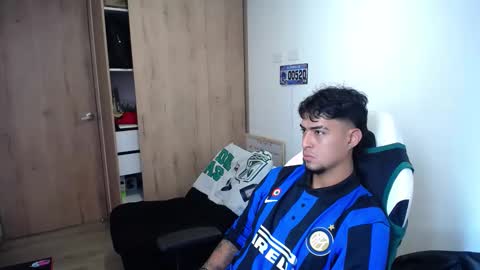 Snapshot of matias_bianco01 chatting on October 24, 2025, 5:31 pm matias online show from October 24, 2025, 5:31 pm