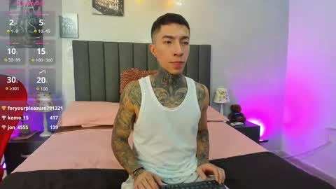 Snapshot of matias_son chatting on December 14, 2024, 7:57 pm Matias Son online show from December 14, 2024, 7:57 pm