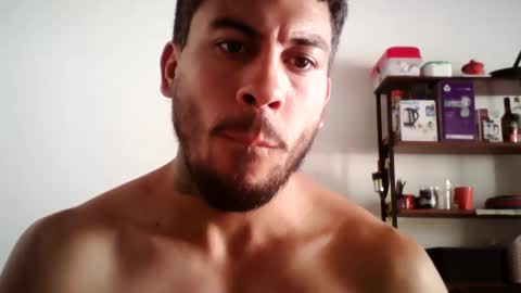 Snapshot of matifolk chatting on December 7, 2024, 7:10 pm matifolk online show from December 7, 2024, 7:10 pm