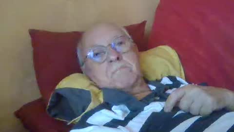 joyaam79 online show from November 16, 2025, 9:48 am