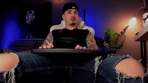 Snapshot of matt_thestud chatting on February 23, 2026, 7:39 am Matt online show from February 23, 2026, 7:39 am