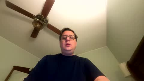 Snapshot of mattallen38117 chatting on March 10, 2025, 1:56 am mattallen38117 online show from March 10, 2025, 1:56 am