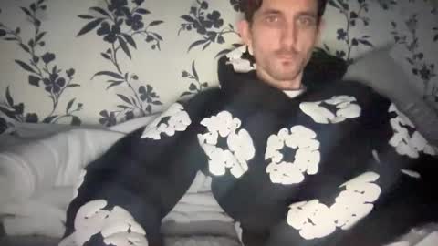 Snapshot of mattcarta chatting on February 6, 2025, 4:14 pm mattcarta online show from February 6, 2025, 4:14 pm