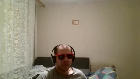 Snapshot of mattek89 chatting on April 26, 2026, 6:27 pm mattek89 online show from April 26, 2026, 6:27 pm
