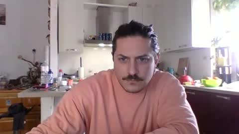 matteushh87 online show from February 24, 2025, 8:38 am