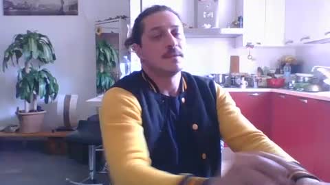 matteushh87 online show from March 10, 2026, 11:48 am