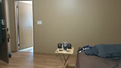 Snapshot of matthewhusby chatting on September 21, 2025, 9:38 pm MH online show from September 21, 2025, 9:38 pm