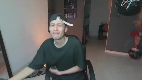 mattias     online show from February 12, 2025, 11:51 am