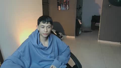 mattias     online show from February 17, 2025, 1:47 am