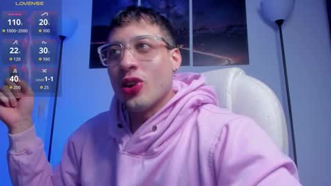 mattsaill_ online show from October 25, 2025, 2:41 am