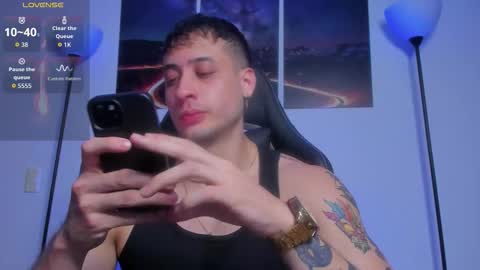 mattsaill_ online show from December 22, 2025, 12:07 am