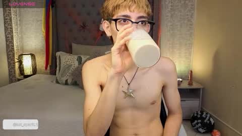 matty_spark online show from October 26, 2025, 1:50 pm