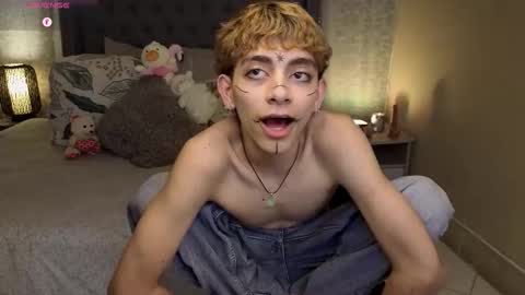 matty_spark online show from November 12, 2025, 2:17 pm