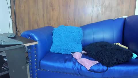 Lucy online show from February 21, 2025, 3:32 pm