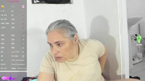 Snapshot of mature_gold1 chatting on May 15, 2026, 12:12 pm danna mature online show from May 15, 2026, 12:12 pm