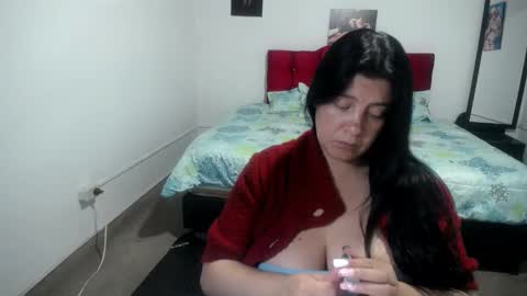 Snapshot of maturealexxa chatting on December 18, 2024, 2:42 am alexa online show from December 18, 2024, 2:42 am