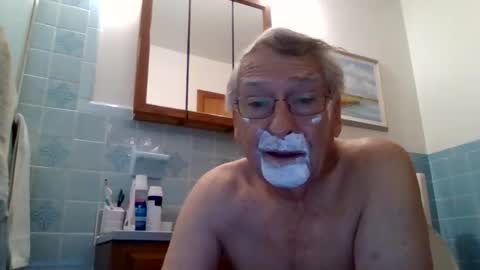 Snapshot of maturecouple1954 chatting on November 7, 2025, 1:00 pm SXECPL55 at G mail Dot Com online show from November 7, 2025, 1:00 pm