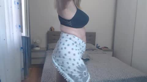 Snapshot of maturediana chatting on July 18, 2026, 3:11 am maturediana online show from July 18, 2026, 3:11 am