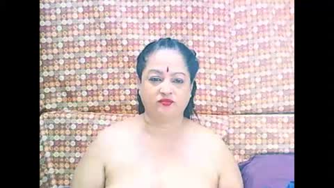Snapshot of matureindian654u chatting on May 18, 2026, 8:58 pm matureindian654u online show from May 18, 2026, 8:58 pm