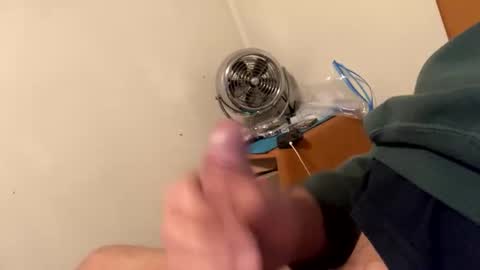 Snapshot of maturejerky chatting on October 14, 2025, 9:15 pm maturejerky online show from October 14, 2025, 9:15 pm