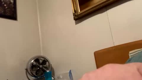 Snapshot of maturejerky chatting on November 30, 2025, 2:15 am maturejerky online show from November 30, 2025, 2:15 am