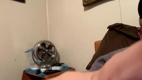 Snapshot of maturejerky chatting on December 15, 2025, 3:33 am maturejerky online show from December 15, 2025, 3:33 am