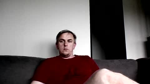 Snapshot of matureontheedge chatting on July 15, 2026, 4:01 pm matureontheedge online show from July 15, 2026, 4:01 pm