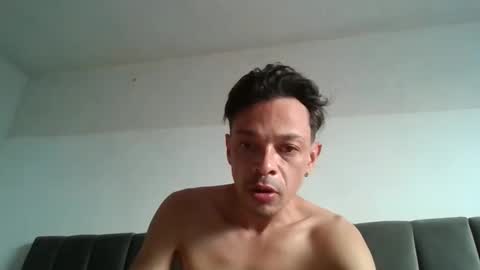 maudeluxe online show from May 20, 2026, 1:17 pm