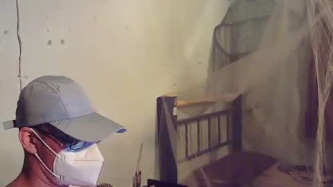 Snapshot of maurodirty chatting on November 24, 2025, 4:45 am Mauro online show from November 24, 2025, 4:45 am