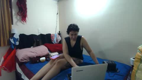 Snapshot of mauroluxandra chatting on June 5, 2026, 5:18 pm mauroluxandra online show from June 5, 2026, 5:18 pm