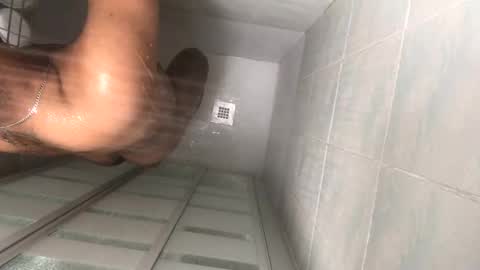 Snapshot of mauroo2025 chatting on November 7, 2025, 9:15 pm mauroo2025 online show from November 7, 2025, 9:15 pm