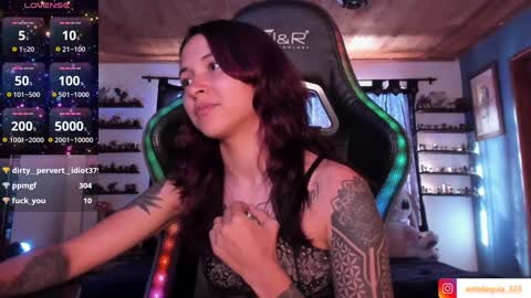 Snapshot of mavis_fuentes chatting on January 18, 2025, 9:55 pm Hilary online show from January 18, 2025, 9:55 pm