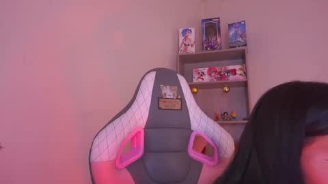 Snapshot of mavy_ chatting on February 11, 2026, 8:25 pm MAVY online show from February 11, 2026, 8:25 pm