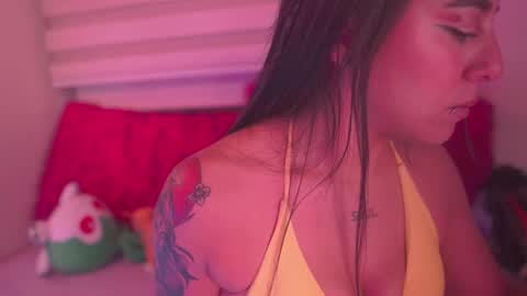 Snapshot of mavy_ chatting on February 21, 2026, 9:21 am MAVY online show from February 21, 2026, 9:21 am