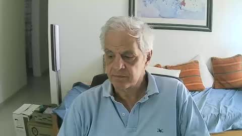 Snapshot of max_2017 chatting on February 2, 2025, 7:57 pm max_2017 online show from February 2, 2025, 7:57 pm