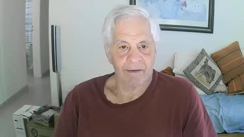 Snapshot of max_2017 chatting on February 8, 2025, 7:27 pm max_2017 online show from February 8, 2025, 7:27 pm